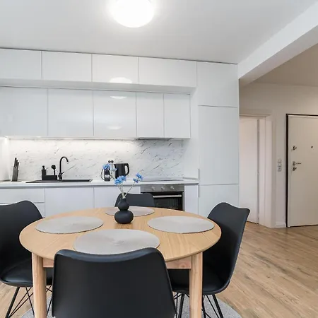 3 Bedroom Gorgeous In Mandre